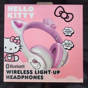 Hello kitty Headphones
